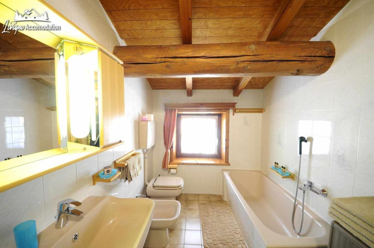 Appartamento Valeriano By Livigno Accomodation Kültér fotó